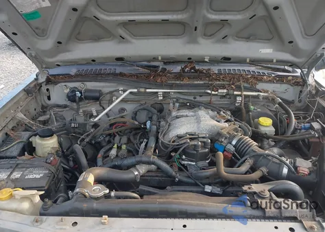 2002 Nissan Xterra Xe из США, поврежденный, VIN 5N1ED28Y82C571264